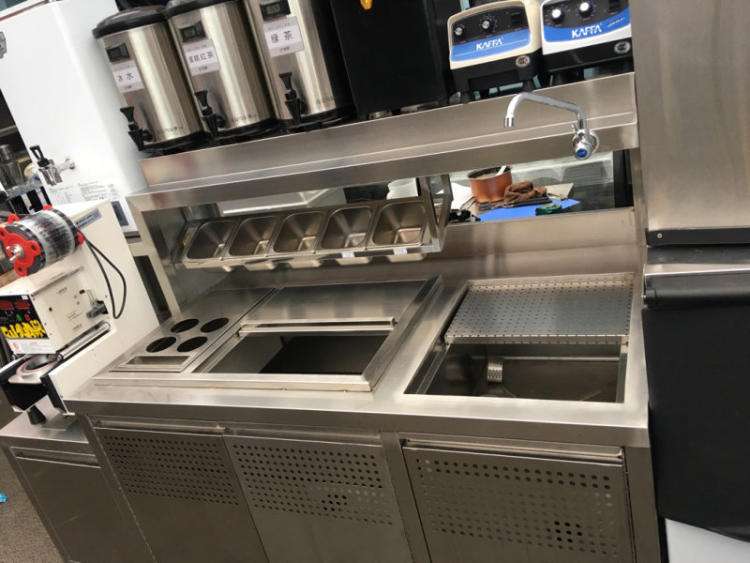 西宁城中区厨房设备回收，饭店后厨设备、灶具、厨具回收